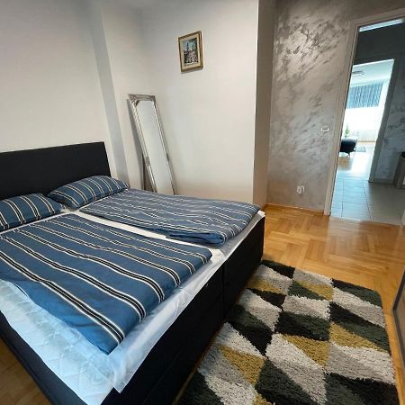 Korzo Osijek 2 Apartamento Exterior foto