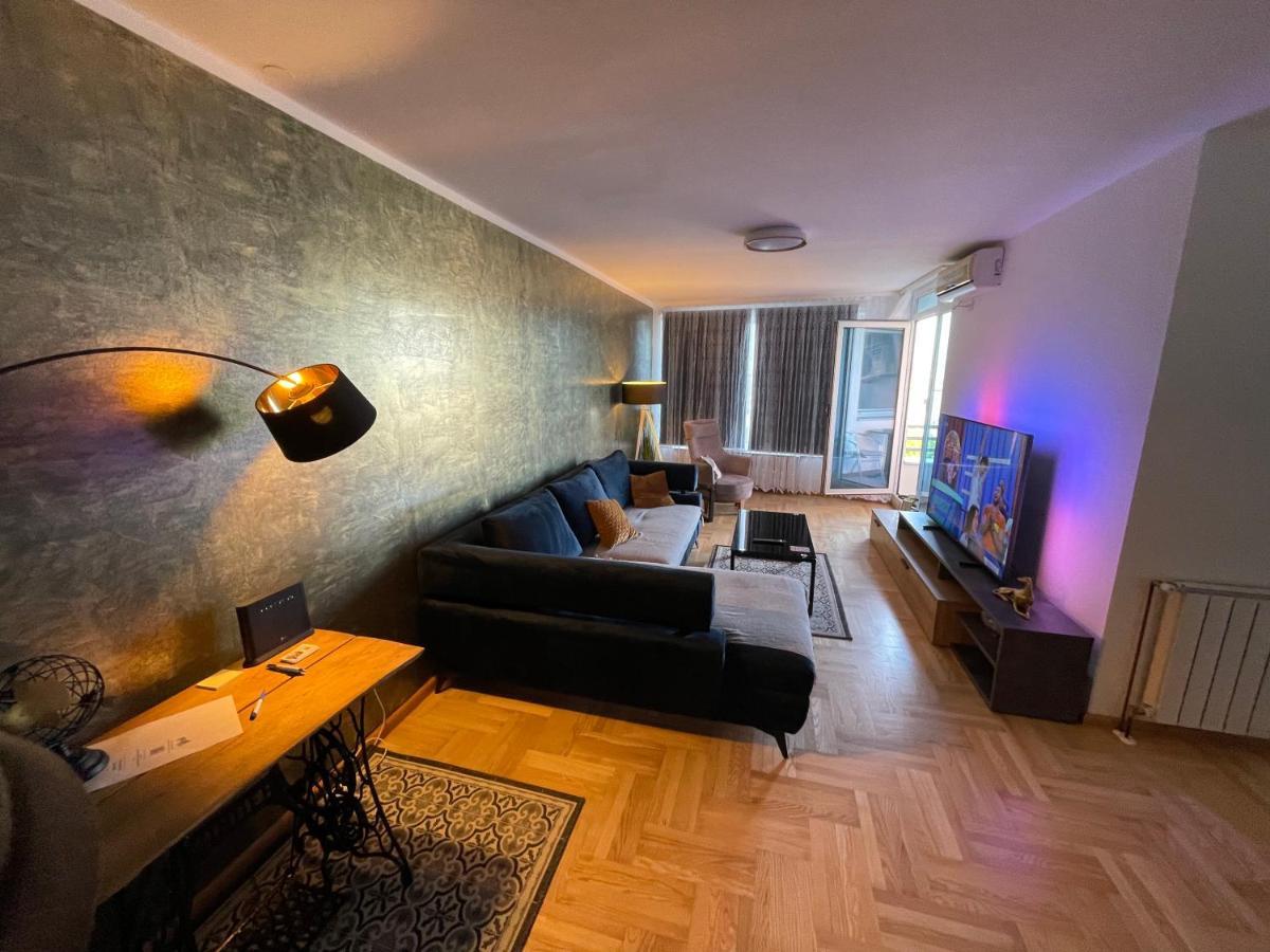 Korzo Osijek 2 Apartamento Exterior foto