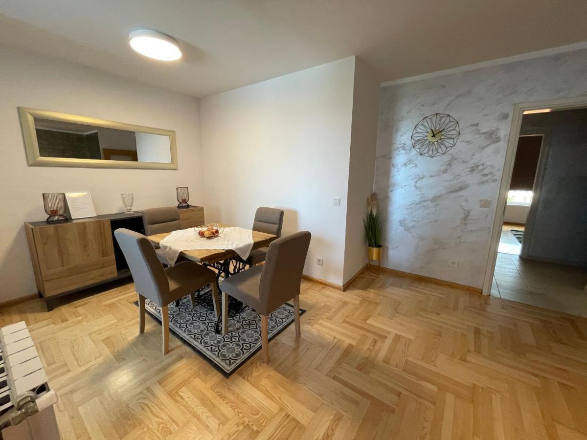 Korzo Osijek 2 Apartamento Exterior foto